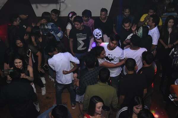 Ambience (3)