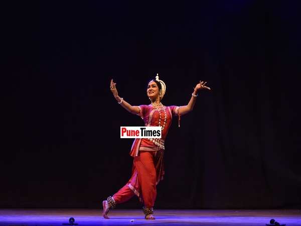 A Classy Union Of Kathak, Odissi And Bharatanatyam | Events Movie News ...