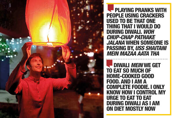 Nandish Singh lit a sky lamp (BCCL/ Aditya Yadav)