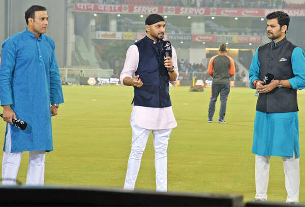 (L-R) VVS Laxman, Harbhajan Singh and RP Singh (BCCL/ Aditya Yadav)