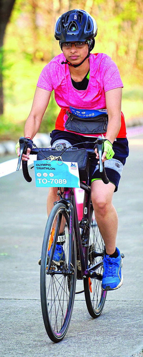 HT13TRIATHLON-APL00121