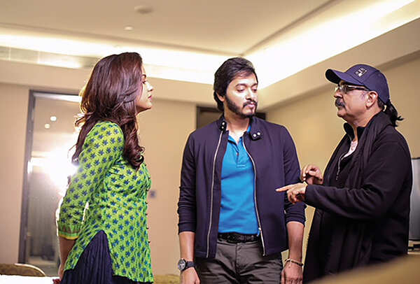 Ishita Dutta, Shreyas Talpade and Ashwini Chaudhary (BCCL)