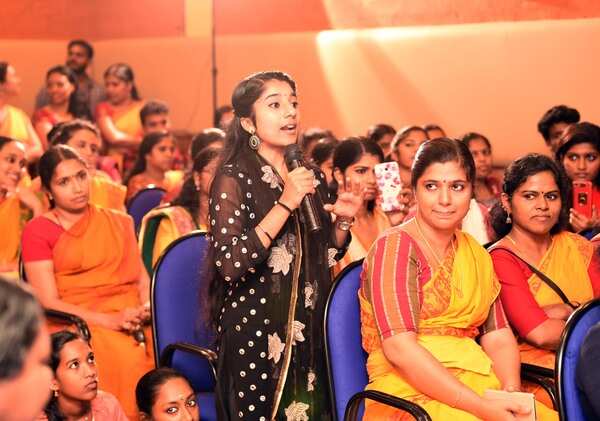 Mallika Sarabhai (11)