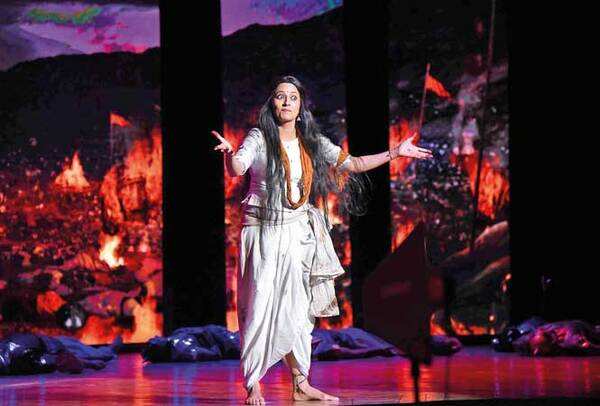 THEATRE--MAHABHARATA-116AJ
