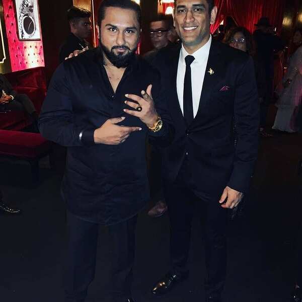 Deepika Padukone and Ranveer Singh Mumbai reception images