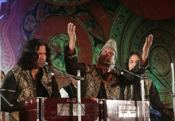 Chand Nizami (2)