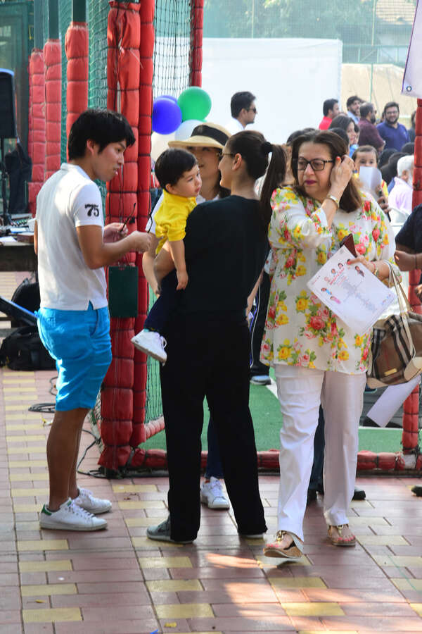 Taimur Ali Khan with mom Kareena Kapoor Khan