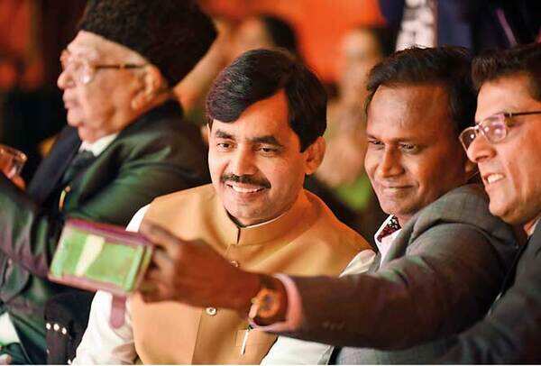 AKG_0943-Shahnawaz-Hussain,-National-Spokesperson,-BJP-with-Udit-Raj,-MP
