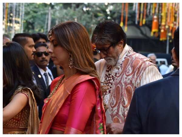 Isha Ambani and Anand Piramal wedding images