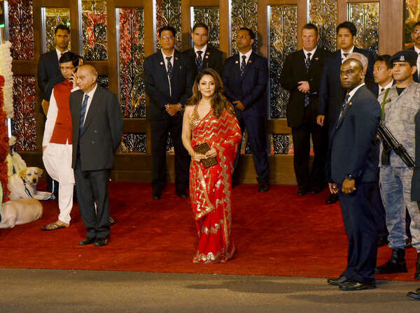 Isha Ambani and Anand Piramal wedding photos images marriage pictures videos