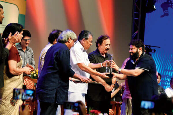 Lijo Jose Pellissery (2)