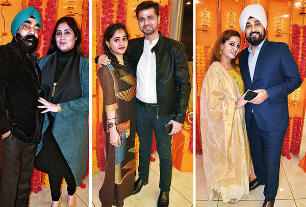 (L) Pummi and Neena (C) Ranu and Avninder (R) Ritu and Prince (BCCL/ IB Singh)