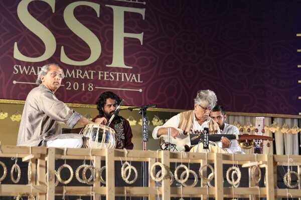 Pt.Yogesh Samsi,Pt.Rajeev Taranath