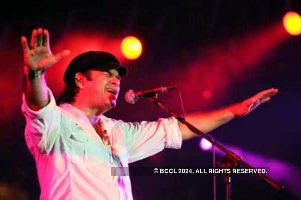 Mohit Chauhan Images