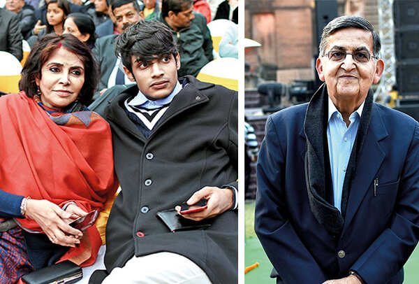 Kanak Rekha and Yashwant Singh (R) MA Khan (BCCL/ Farhan Ahmad Siddiqui)