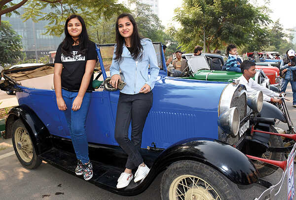 Devisha (L) and Devangi (BCCL/ Vishnu Jaiswal)