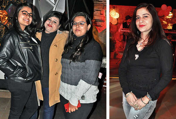 (L) Kahish, Priti and Yukta (R) Madhulika Gupta (BCCL/ AS Rathor)