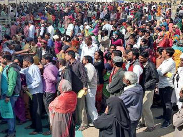 Deputy CM Nitin Patel sounds bugle for 2019 polls at Garib Kalyan Mela ...