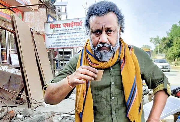 Anubhav Sinha during the recce of his third film in Lucknow Nawazuddin Siddiqui (BCCL)