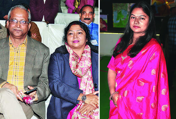 (L) Chandra Prakash and Dr Kunti Prakash (R) Garima Saxena (BCCL/ Aditya Yadav)