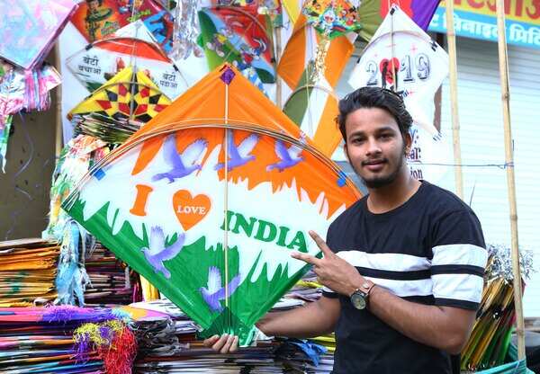 Patriotic kites trending higher this Uttarayan (2)