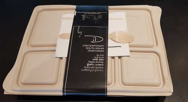 Ch_01_Airport_MealTray