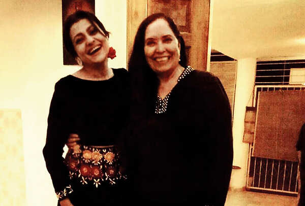 Lucknowite Jaya Bhattacharya (L) with a friend at Aditi’s party (BCCL)