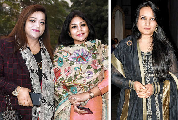 Sahar Bano (L) and Sangita Jaiswal and Tarannum Ahmed (BCCL/ Vishnu Jaiswal)