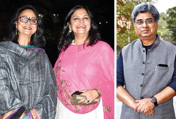 Sangeeta (L) and Sheza and Jawed Siddiqui  (BCCL/ Vishnu Jaiswal)