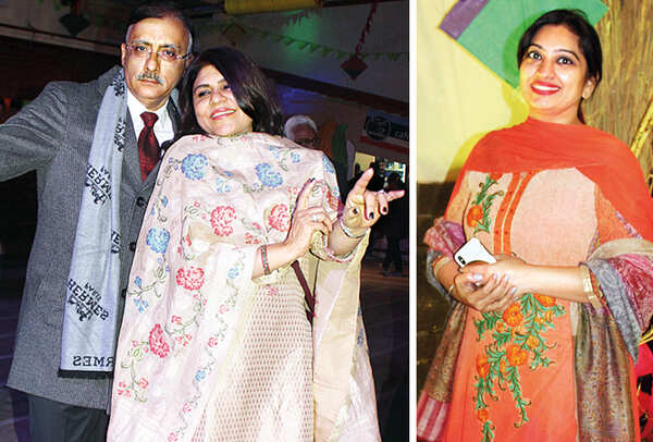 (L) Deepak and Bharti Madhok (R) Ginny (BCCL/ Arvind Kumar)