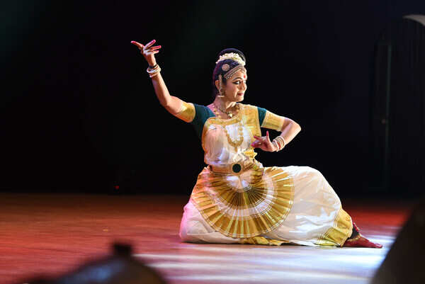 Rashmi Menon (3)