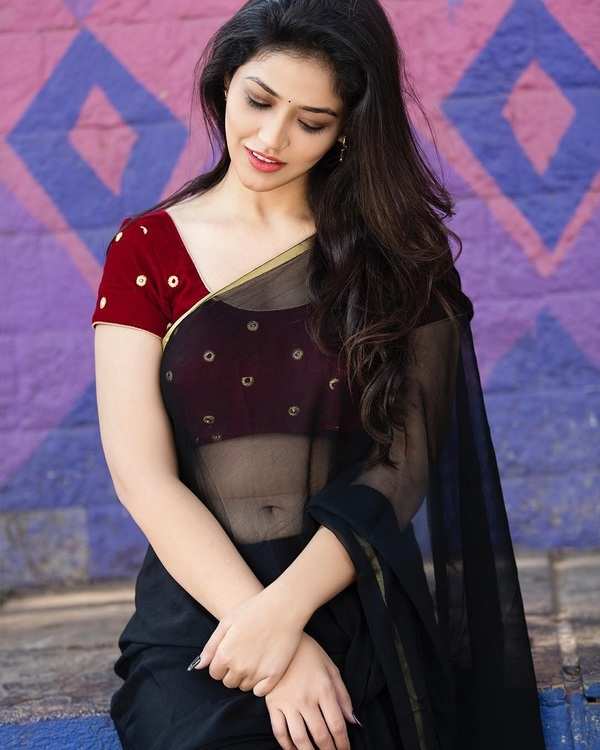 1 Min Ready To Wear Most Beautiful Black Saree With Blouse Piece – Vrinda  Saree