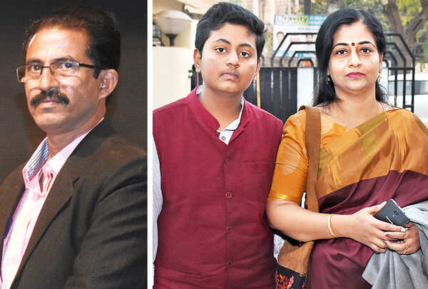 (L) Reji Lukose (R) Sreerag Nair and Manjusha Nair (BCCL/ Vishnu Jaiswal)
