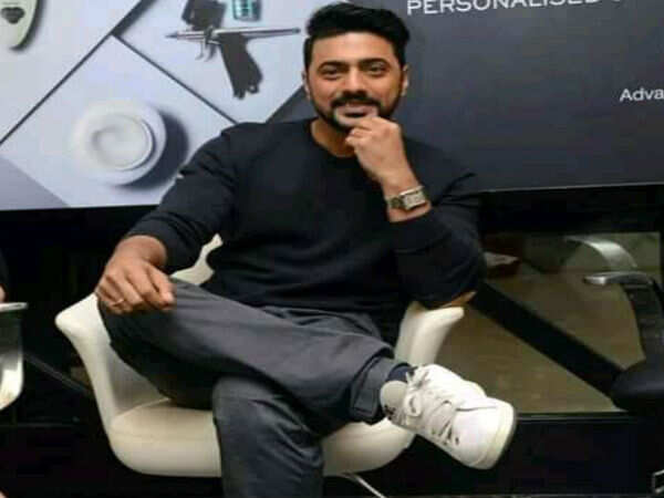Dev (6)