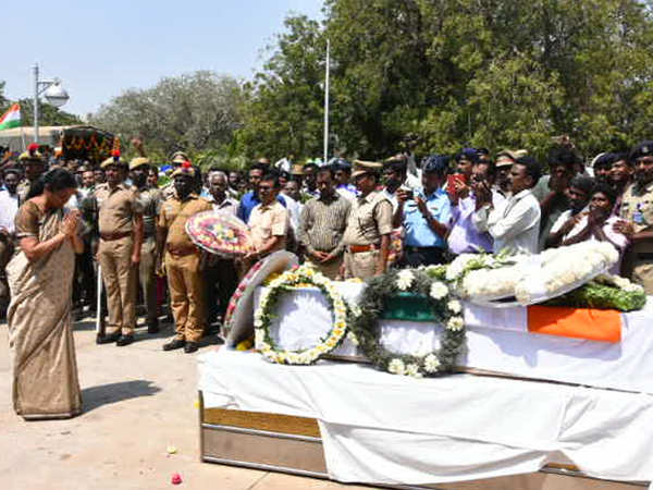 Mortal remains of martyred CRPF soldier reach Trichy | Trichy News ...