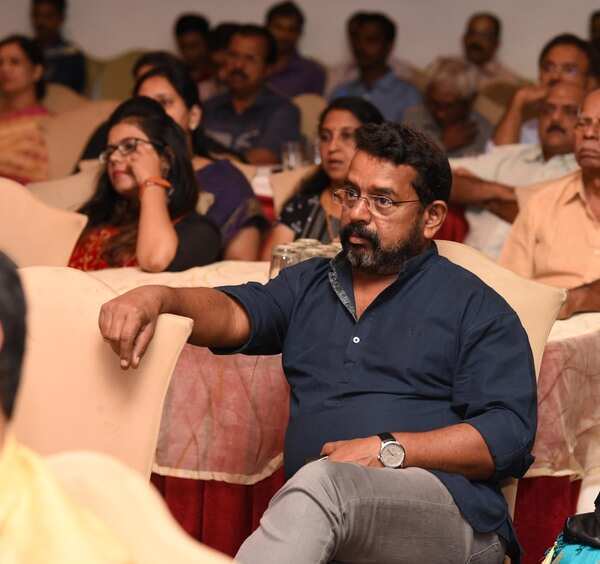 KV mohankumar