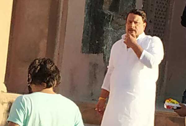 Tigmanshu Dhulia shooting at Bithoor, near Kanpur (BCCL/ AS Rathor)