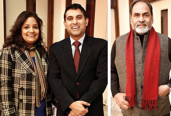 (L) Dr Geetanjali Joshi and Dr Ravi Mishra (R) Gopal Sinha (BCCL/ Vishnu Jaiswal)