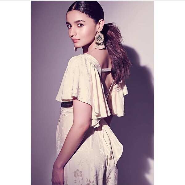 Alia Bhatt (1)