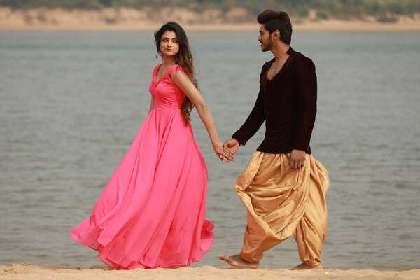 Selfish Dil- Suryamayee and Sreyan