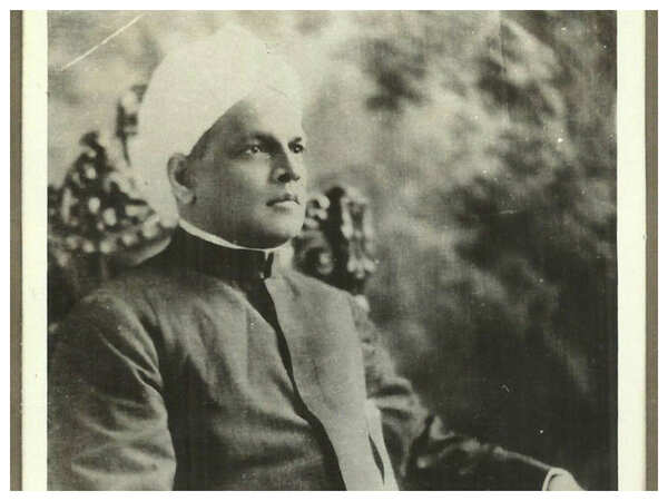 VV Srinivasa Sastri