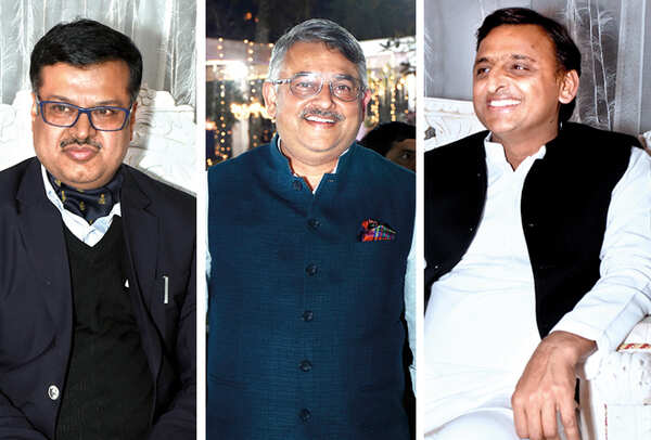 (L) Anil Garg (C) Anand Mishra (R) Akhilesh Yadav (BCCL/ Vishnu Jaiswal)