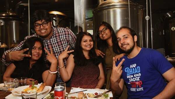Debopriya,Arnab,Swati,Shriti,Raj (1)