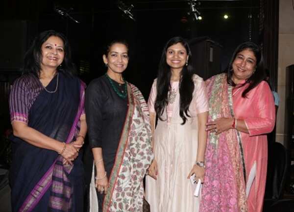Gouri Basu ,Esha Dutta,Nilisha Agarwal, Malika Varma