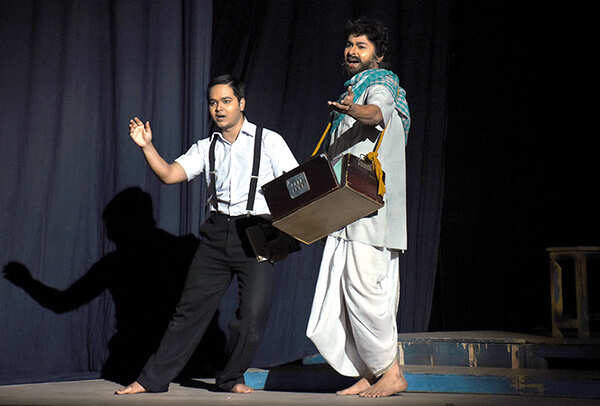 Scene from the play Athoi Jal (BCCL/ Vishnu Jaiswal)