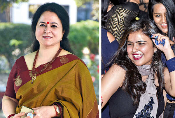 (L) Dr Upma Chaturvedi (R) Deepanshi (BCCL/ Vishnu Jaiswal)