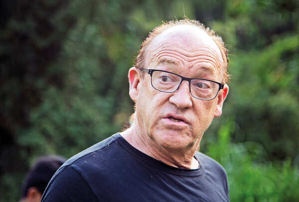 chuck-russell