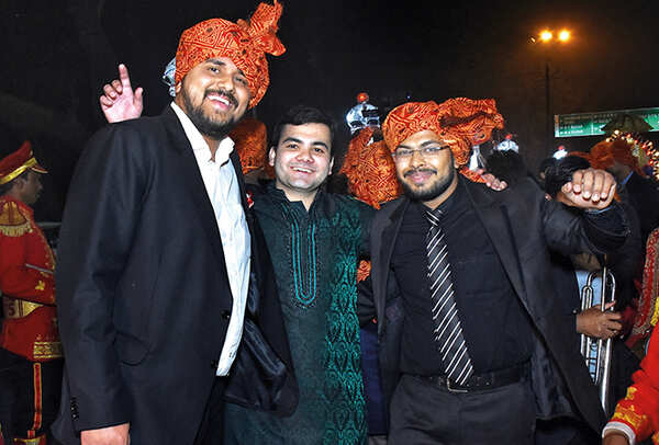 (L-R) Kushal, Aqif Khan and Shivang Dubey (BCCL/ Vishnu Jaiswal)