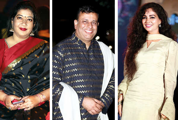 (L) Alka Nivedan (C) Tanuj (R) Nalini (BCCL/ Aditya Yadav)