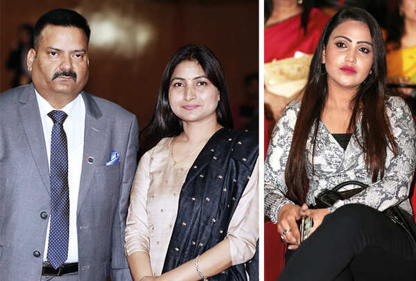 (L) Mukesh Bahadur and Reena Singh (R) Pooja Tandon (BCCL/ Aditya Yadav)